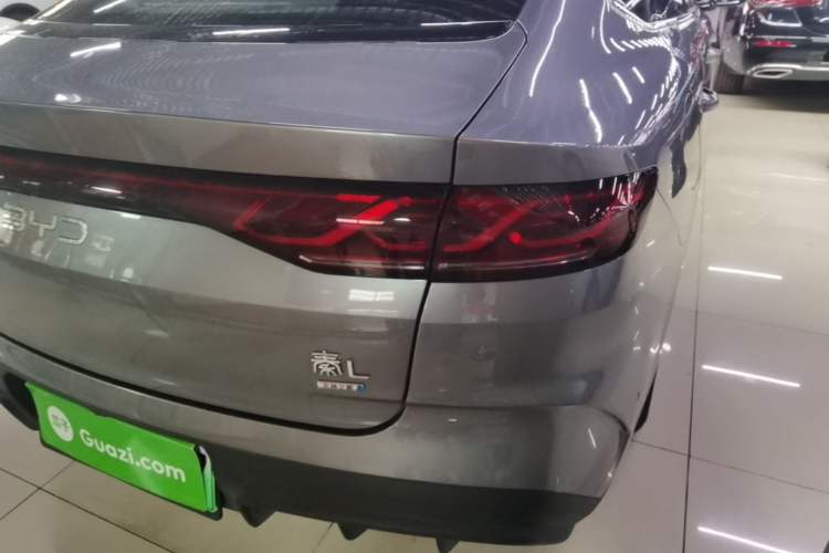 Used BYD Qin L 2025 DM-i Smart Drive 80KM Leading Model
