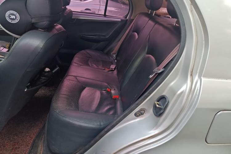 Used FAW Weizhi V5 2015 1.5L Automatic Standard Edition