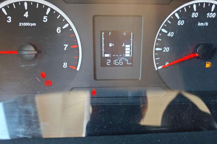 Used FORTHING Lingzhi 2022 V3 1.6L Base Model 2 Seats
