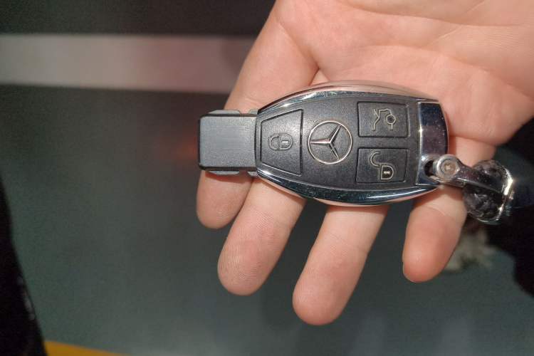 Used Mercedes-Benz GLC 2016 GLC 260 4MATIC Dynamic Edition Vehicle Key