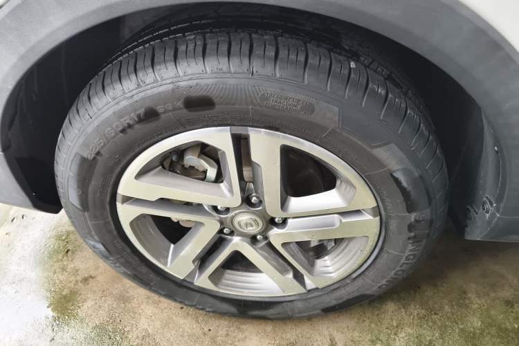 Used CHANGAN CS55PLUS 2020 1.5T Manual Colorful Model
