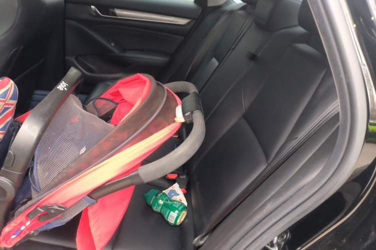 Used Honda Accord 2018 260TURBO Luxury Edition China VI Left Rear Seat