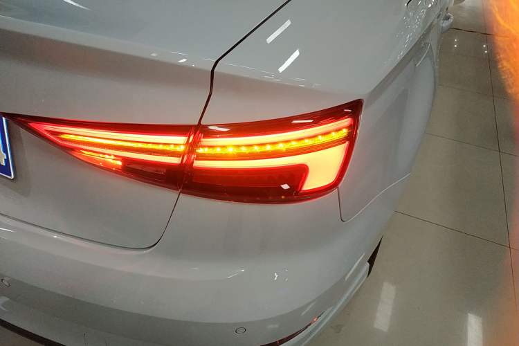 Used Audi A3 2020 Limousine 35 TFSI Fashion Edition China VI Emission Standard