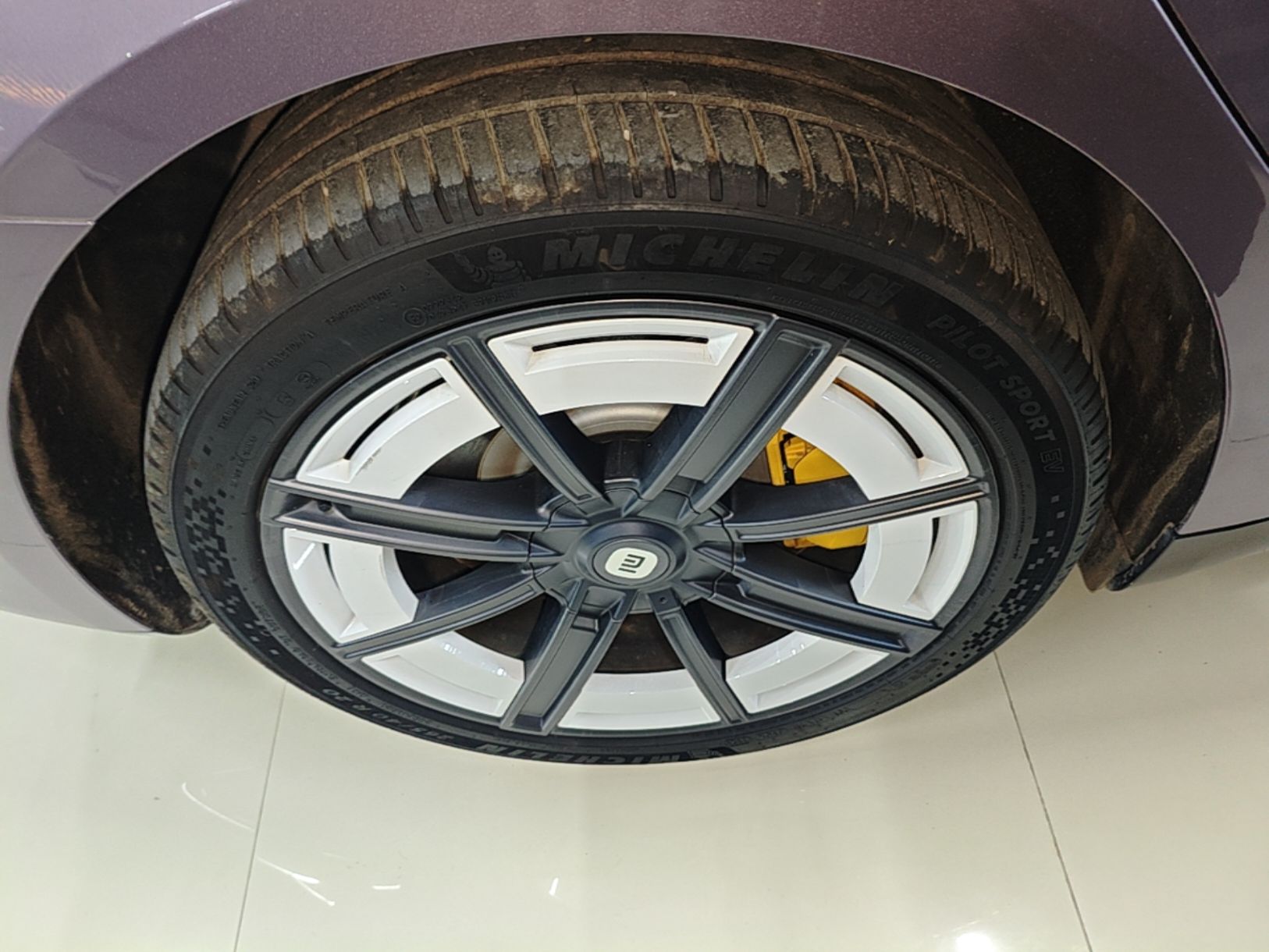 Xiaomi Auto SU7 2024 Four-Wheel Drive Ultra-Long Range Advanced Intelligent Driving Max Edition — снимка 11
