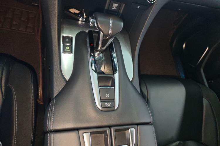 Used Honda Avancier 2017 240TURBO Two-Wheel Drive Luxury Edition
