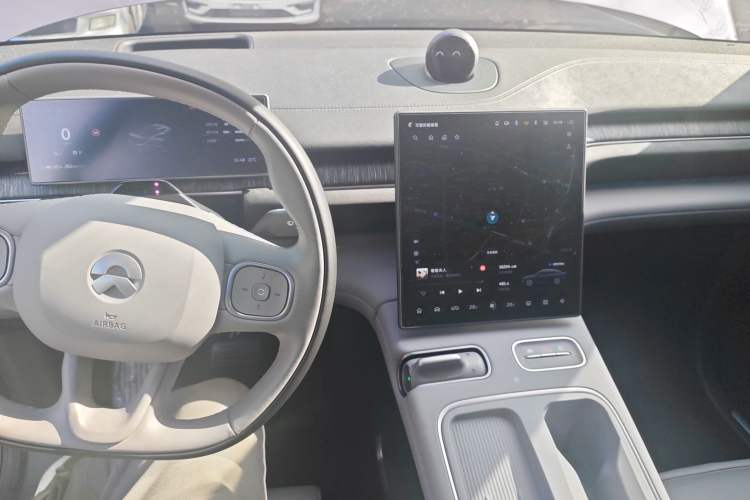 Used Nio EC6 2024 75 kWh