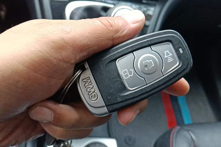 Used Haval H6 2015 Upgraded Model 1.5T Manual Two-Wheel Drive Elite Version