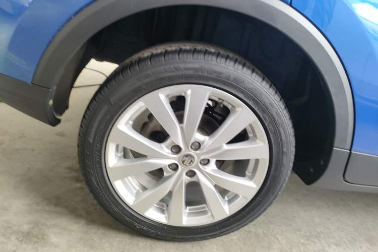 Used MG ZS 2017 1.5L Automatic Luxury Edition Right Rear Wheel Hub