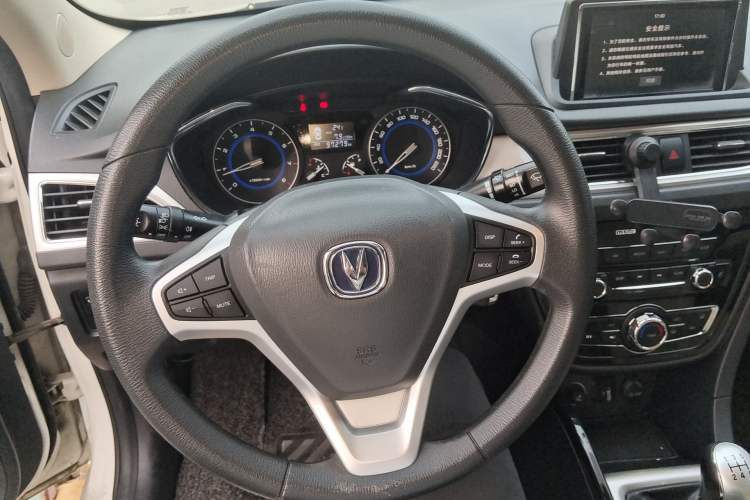 Used CHANGAN Alsvin V7 2016 1.6L Manual Enjoyment Model China V Standard Steering Wheel