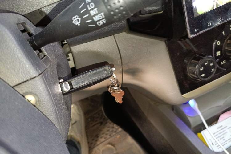 Used BAIC Weiwang M20 2014 1.5L Standard DAM15DL
