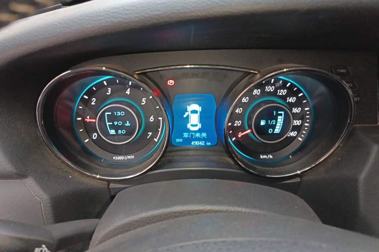 Used BAIC Senova D50 2014 1.5L manual comfort version Instrument Cluster