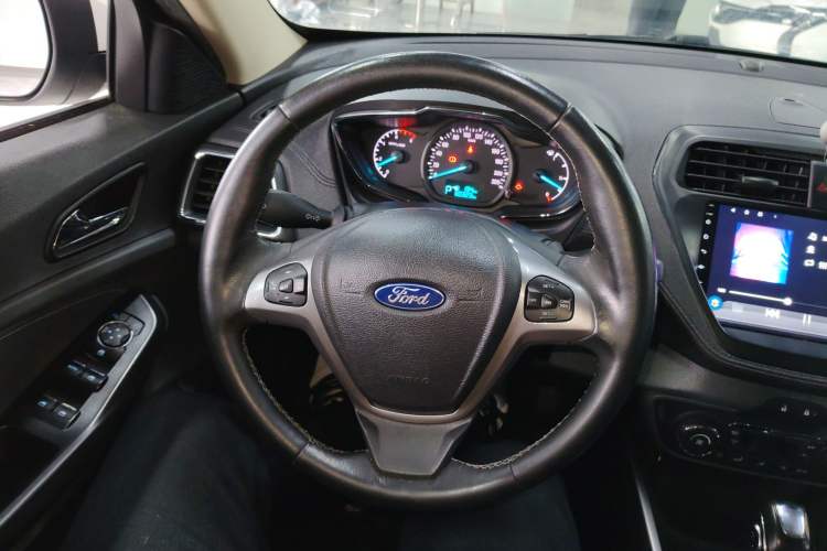 Used Ford Escort 2017 Happiness Edition 1.5L Automatic Fashion Version