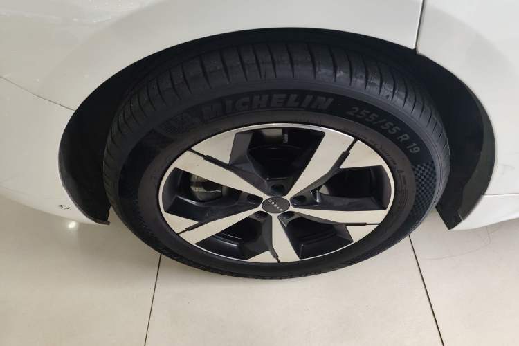 Used Zeekr 001 2023 WE Edition 100 kWh
