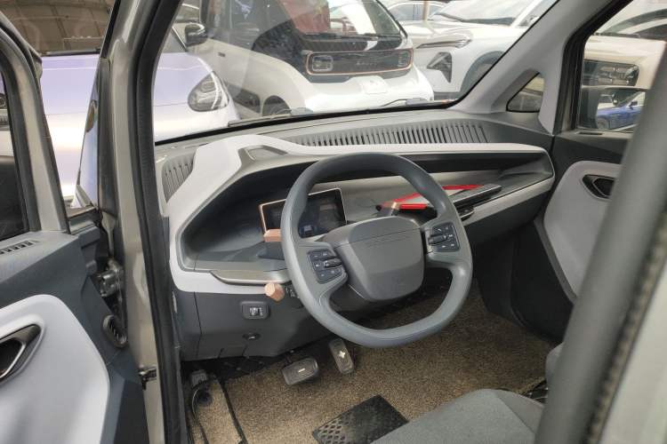 Used Baojun E200 2020 305KM Smart Drive Version