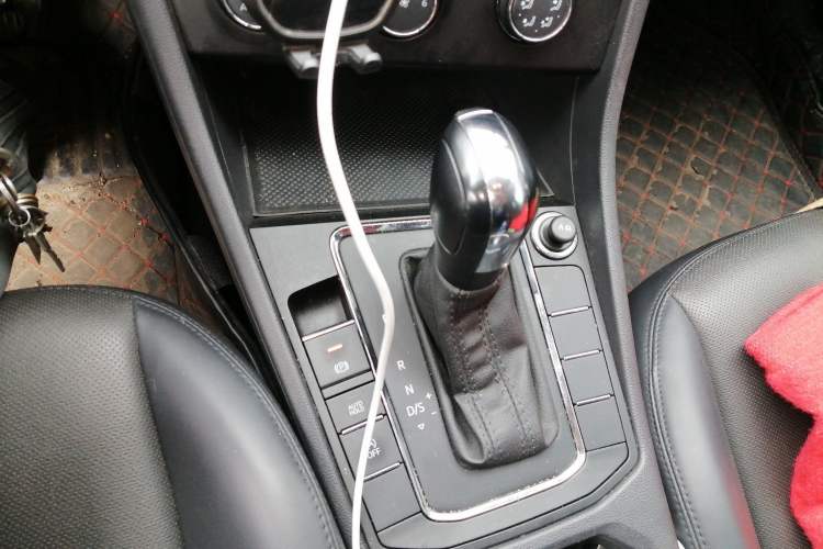 Used Volkswagen Bora 2021 1.5L Automatic Fashionable Smart Connectivity Version
