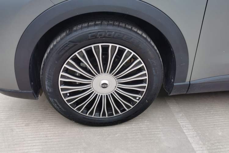 Used Chery Tiggo 8 L 2024 2.0T Two-Wheel Drive Prestige Version 5 Seats