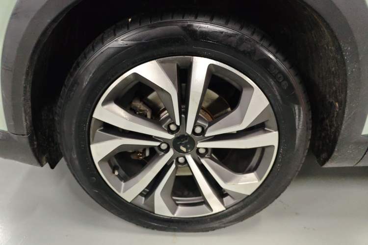 Used Wuling Asta 2021 1.5T CVT Star曜 Edition Left Front Wheel Hub