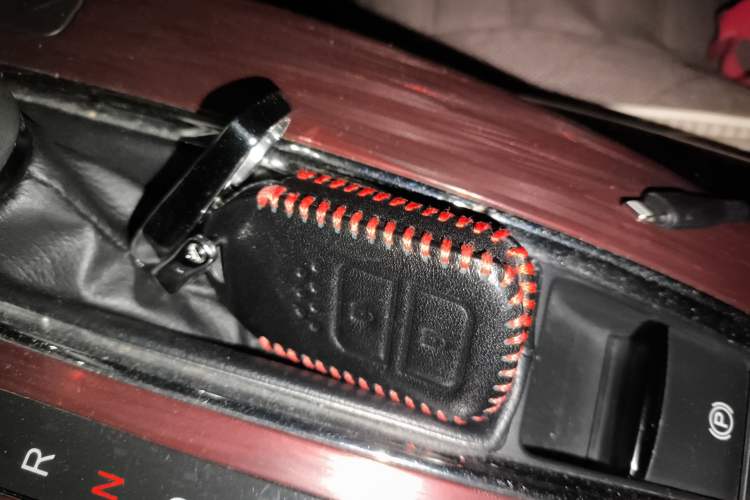 Used Honda XR-V 2015 1.8L VTi CVT Luxury Edition
