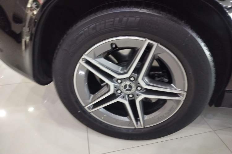 Used Mercedes-Benz GLE 2024 GLE 450 4MATIC Stylish Model