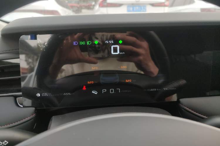 Used Roewe i5 2026 Model 1.5L CVT Luxury Version