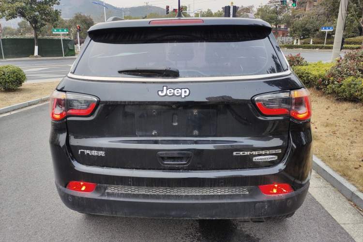 Used Jeep Compass 2017 200T Automatic Family Edition