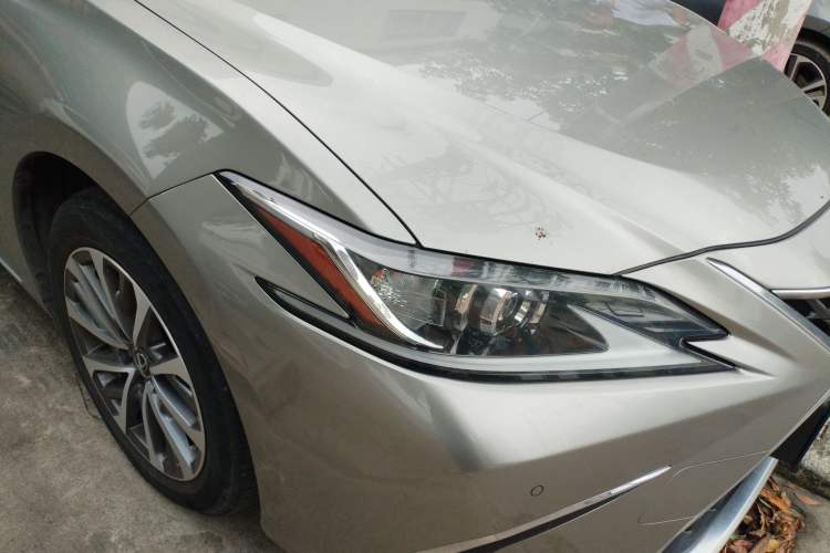 Used Lexus ES 2023 200 Excellence Edition Right Front Headlight