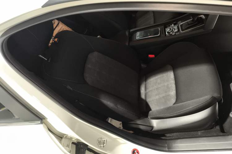 Used Mazda CX-4 2016 2.0L Automatic 2WD Blue Sky Dynamic Edition
