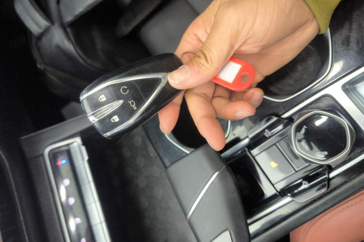 Used Changan Eado 2023 Changan Edition PLUS Blue Whale NE 1.4T GDI DCT Prestige Version
