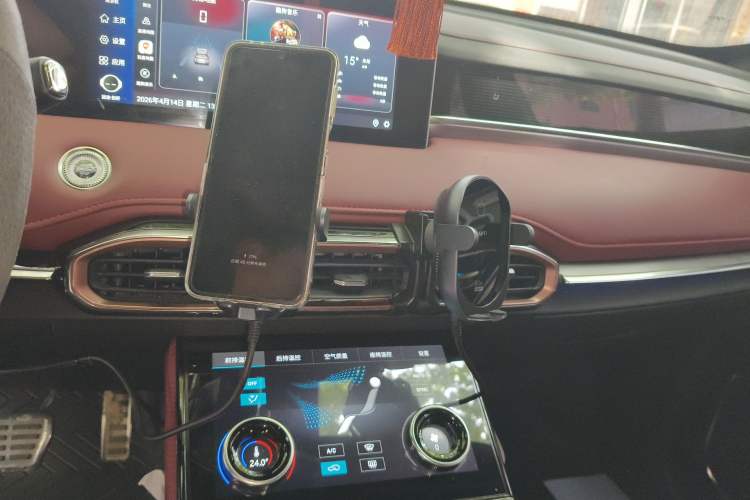 Used JETOUR X70 PLUS 2021 1.6T DCT Tian 7-seater Audio And AC Panel