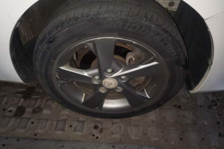 Used Toyota Corolla 2013 Special Edition 1.8L CVT ZhiKu GL-i Exterior 7