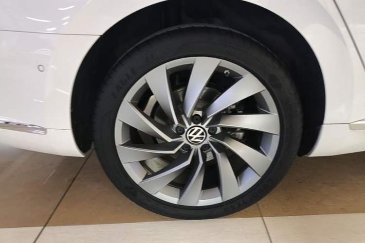 Used Volkswagen FAW-Volkswagen CC 2024 380TSI Striking Edition
