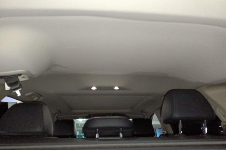 Used Honda CR-V 2023 240TURBO Two-Wheel Drive FENGSHANG Edition 5 Seats Headliner