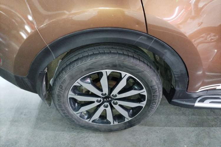 Used Kia KX5 2017 1.6T Automatic Two-Wheel Drive 15th Anniversary Special Edition DLX