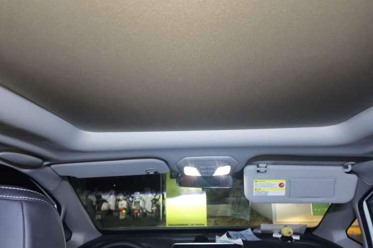 Used SAIC MAXUS G50 2020 1.5T Automatic Luxury Edition Headliner