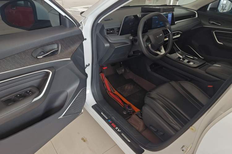 Used Venucia V 2021 260T Idol Edition