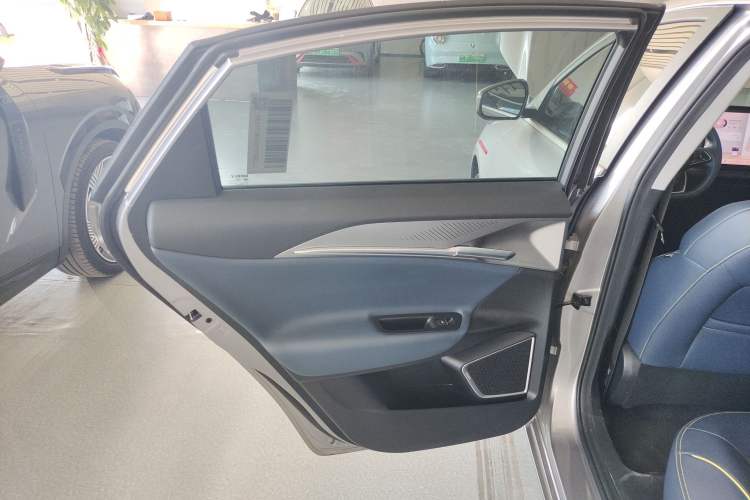 Used Geometry G6 2024 500KM Flagship Version