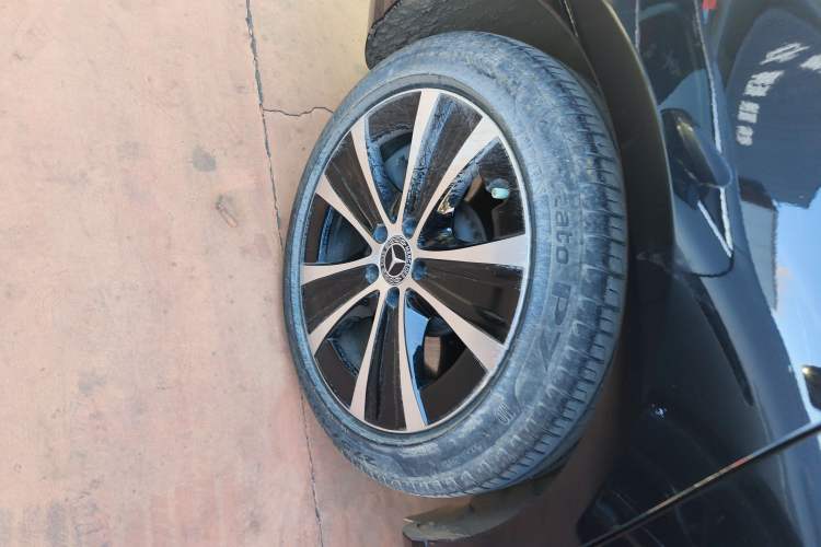 Used Mercedes-Benz E-Class New Energy 2023 E 350 e L Plug-in Hybrid Sedan