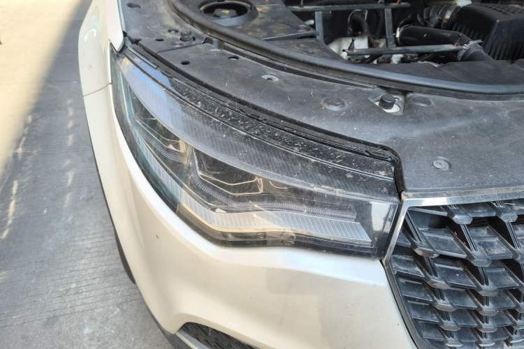 Used Zotye T700 2017 1.8T Dual-Clutch Prestige Model