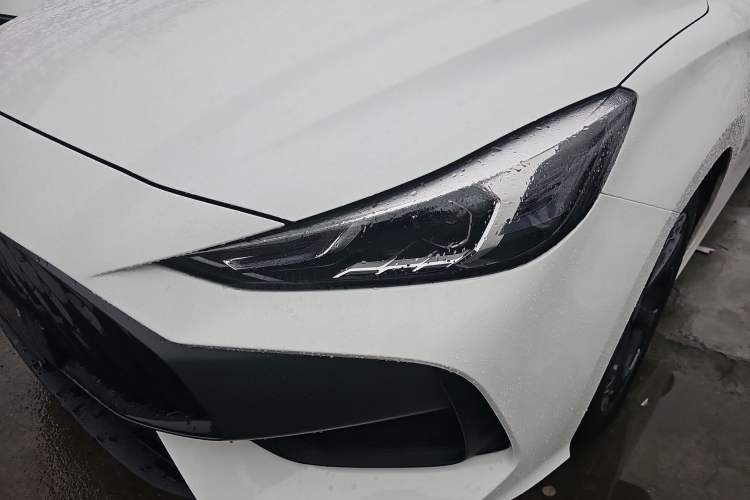 Used MG 5 2023 180 DVVT CVT Luxury Edition