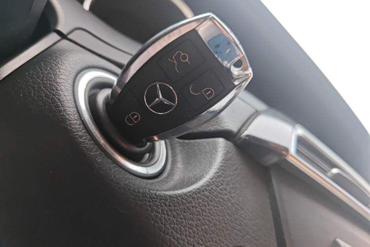 Used Mercedes-Benz C-Class 2013 C 260 CGI Fashion Model Vehicle Key