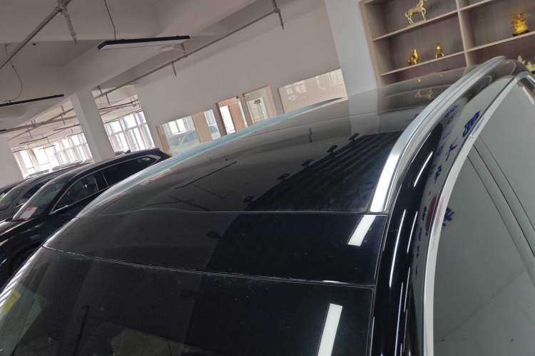 Used Chery T11 2026 Model 220 All-Wheel Drive Dual IMAX Theater Edition Roof