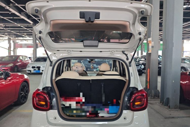 Used Wuling Hongguang MINIEV 2025 Four-Door Version Advanced Edition Trunk