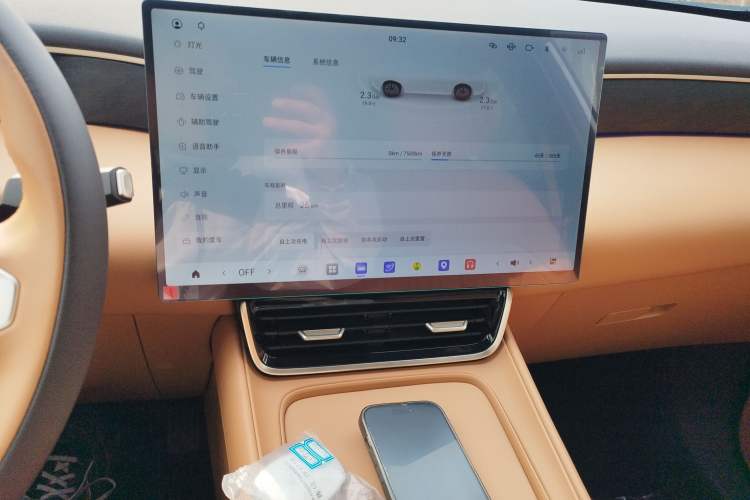 Used Dongfeng Aeolus L8 2025 Model 185KM Dream Edition
