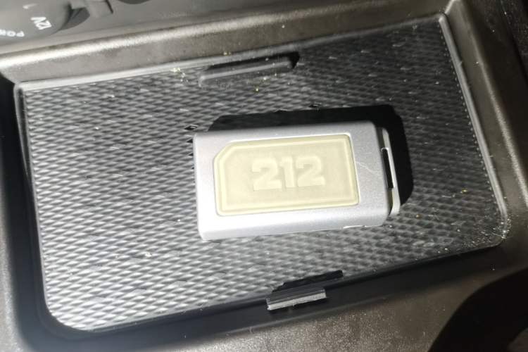 Used 212 T01 2024 2.0T Mechanic
