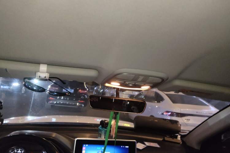 Used Haval M6 2021 PLUS 1.5T DCT Elite Smart Connectivity Model
