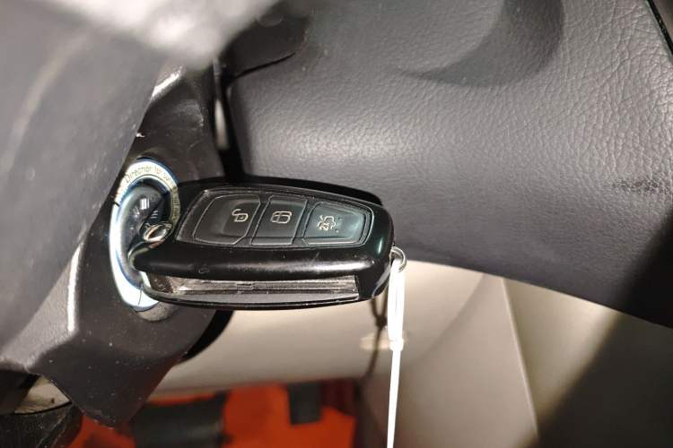 Used Ford Focus 2017 Sedan 1.6L Automatic Comfort Plus SmartDrive Edition
