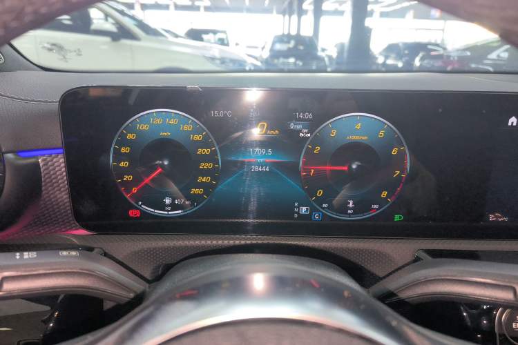 Used Mercedes-Benz A-Class 2022 Revised Version A 200 L Sport Sedan Fashionable Style
