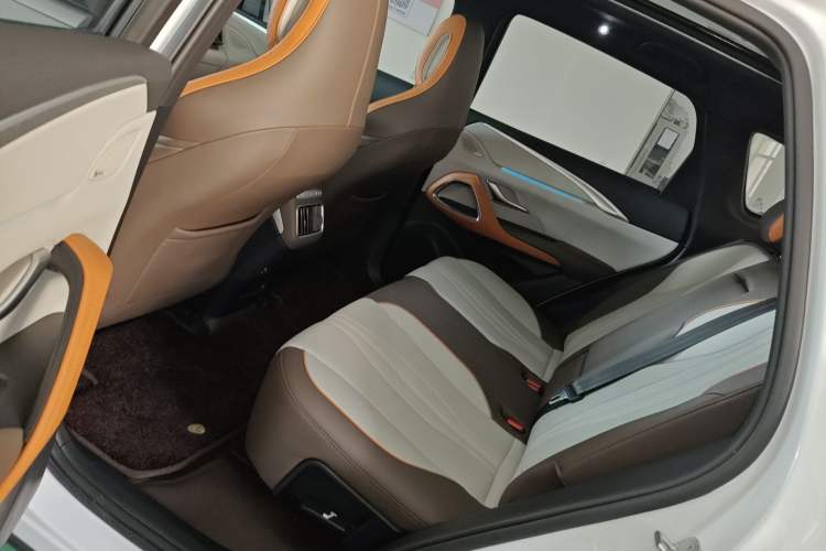 Used BYD Song Pro New Energy 2022 DM-i 110km Flagship Pro Model Left Rear Seat