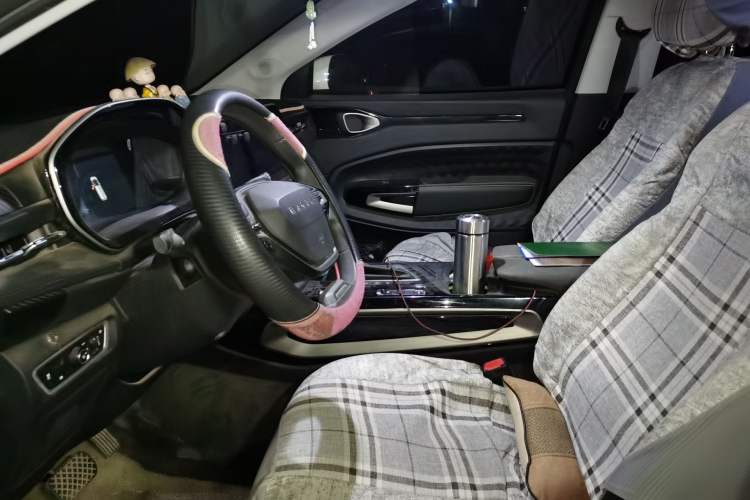 Used Baojun RM-5 2019 1.5T CVT Elite Version with 24-Hour Online Service 7 Seats
