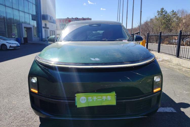 Used Li Auto L8 2023 Pro Model Front